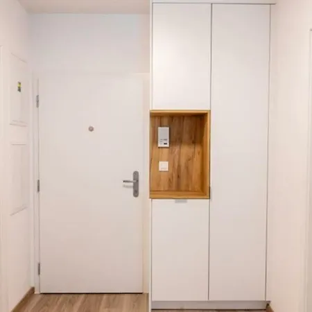 Appartement Bratislava, Moderny Apartman S Dobrou Dostupnostou *