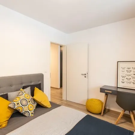 Bratislava, Moderny Apartman S Dobrou Dostupnostou * Bratislava