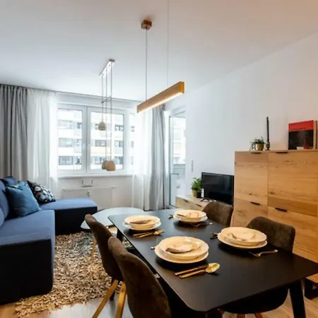Bratislava, Moderny Apartman S Dobrou Dostupnostou Appartement *