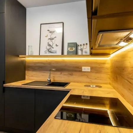Bratislava, Moderny Apartman S Dobrou Dostupnostou *